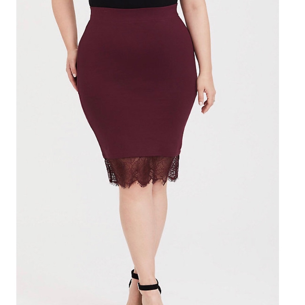 Torrid Burgundy lace trim ponte pencil skirt